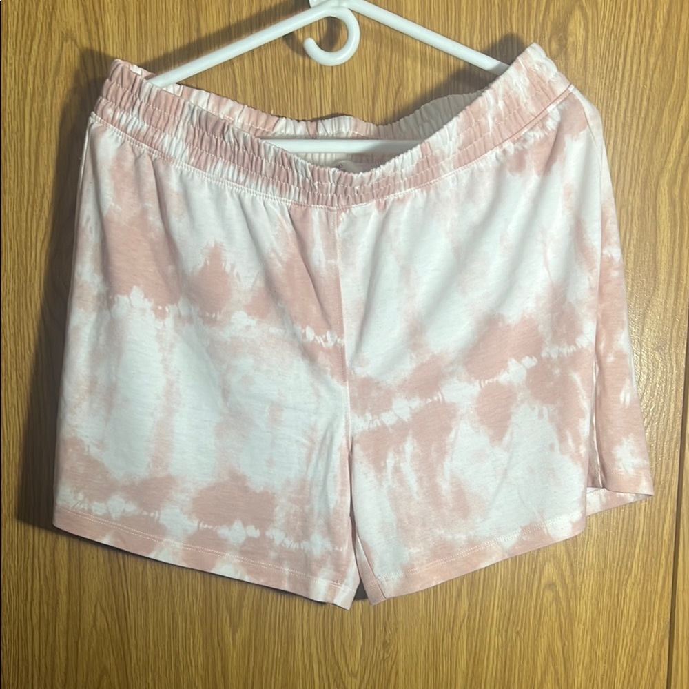 Pink Tie-Dye Women's Shorts